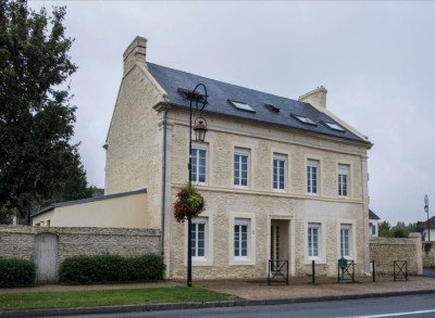 Entreprise de rénovation de maison en pierre située à Caen
