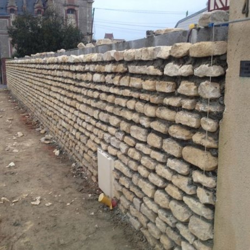 Notre réalisation mur en pierre à Amfreville